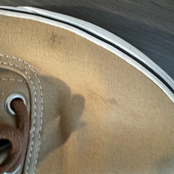 Vans - Picture 7 of 7